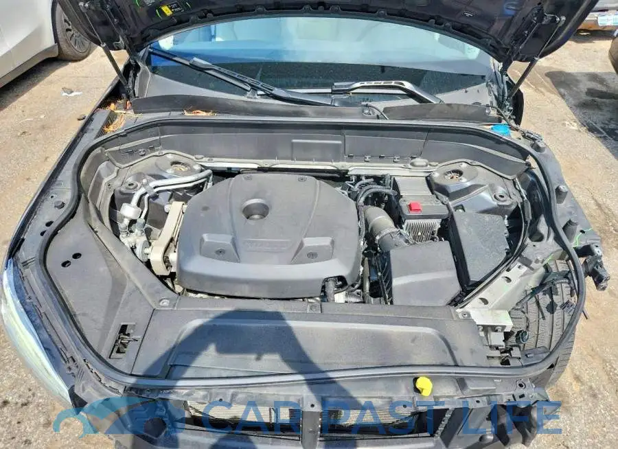 YV4102PK2M1770267# 12