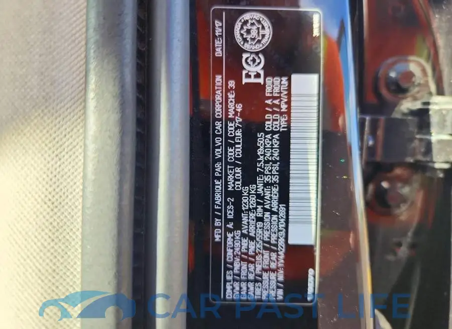 YV4A22RK9J1042691# 13