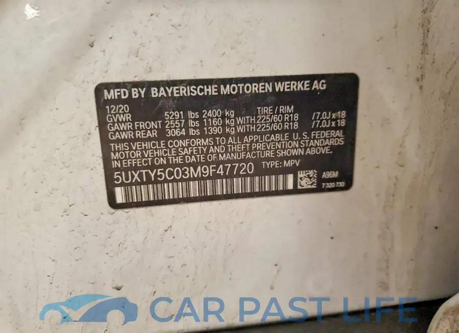 5UXTY5C03M9F47720# 13