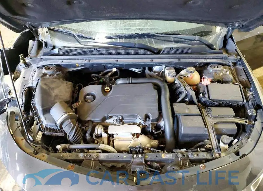 1G1ZB5ST2JF112957# 11