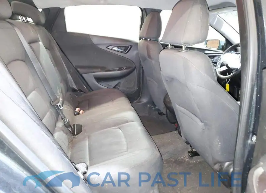 1G1ZB5ST2JF112957# 10