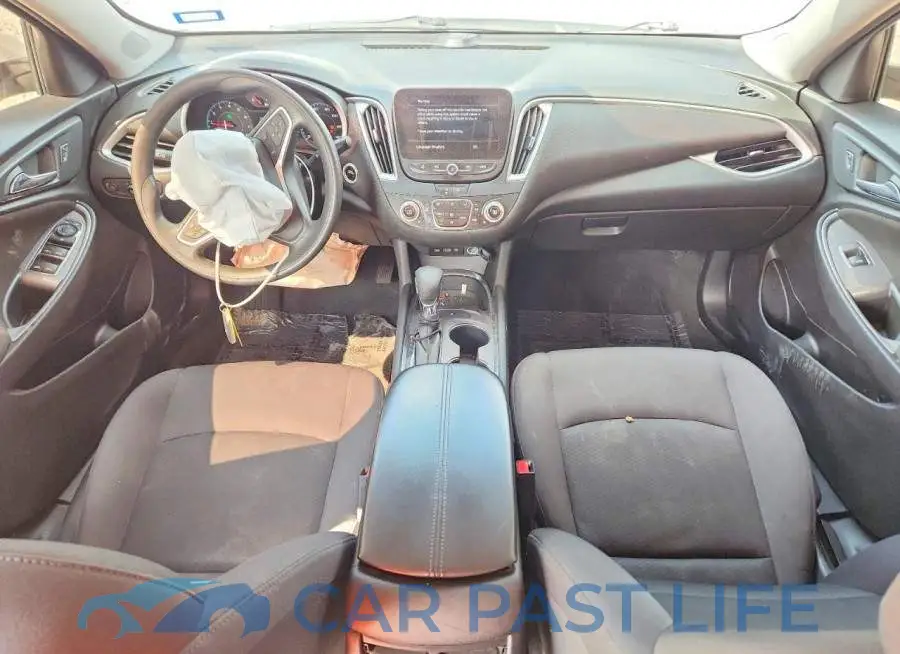 1G1ZD5ST5NF194893# 8