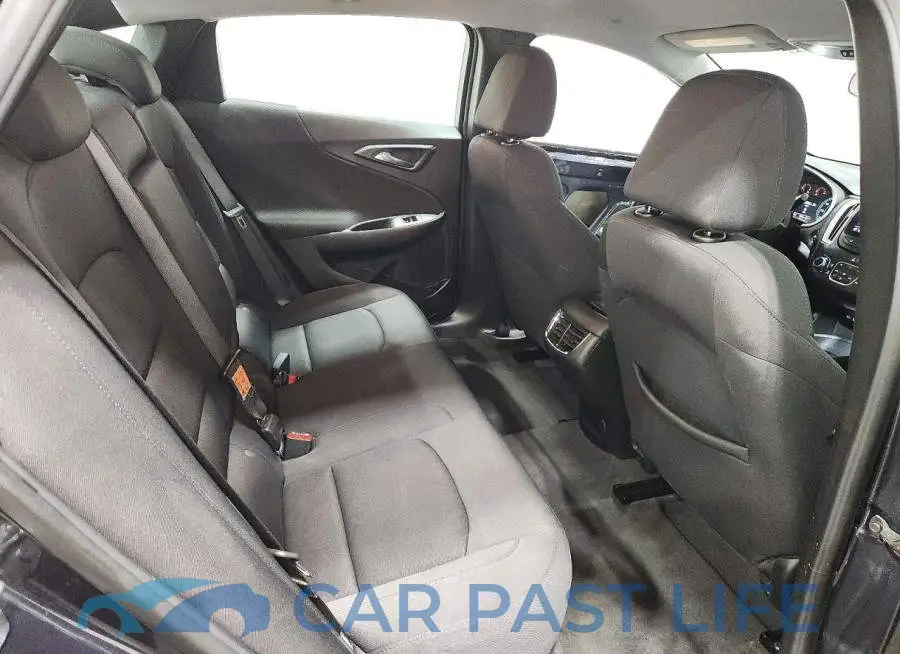 1G1ZD5ST6PF185123# 10