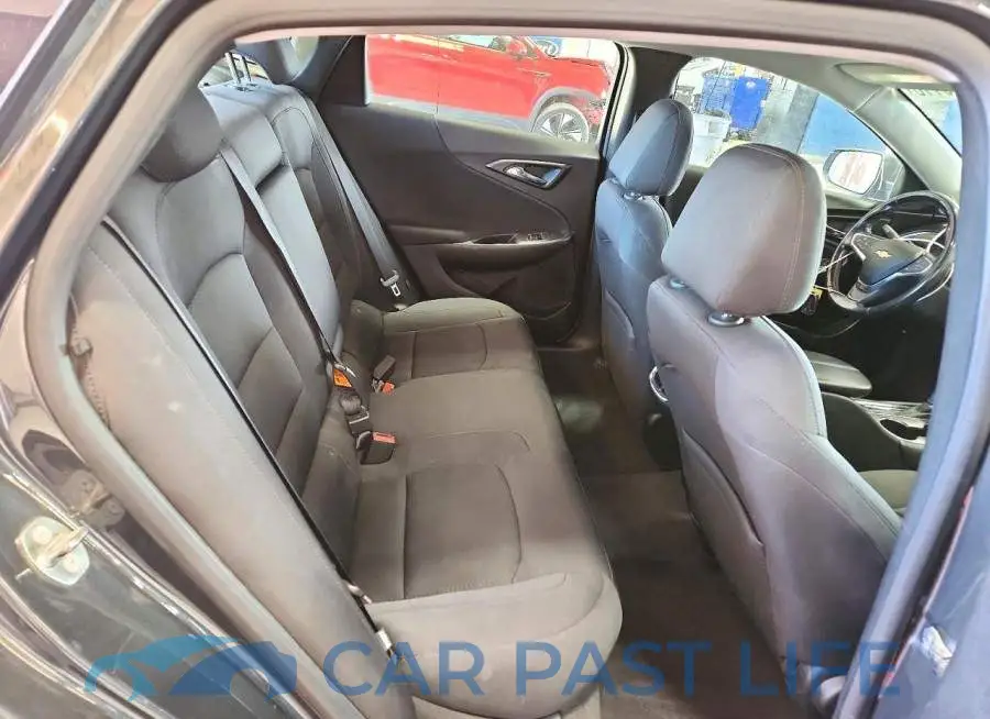 1G1ZD5ST8JF104114# 10