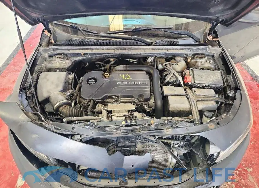 1G1ZD5ST8JF104114# 11