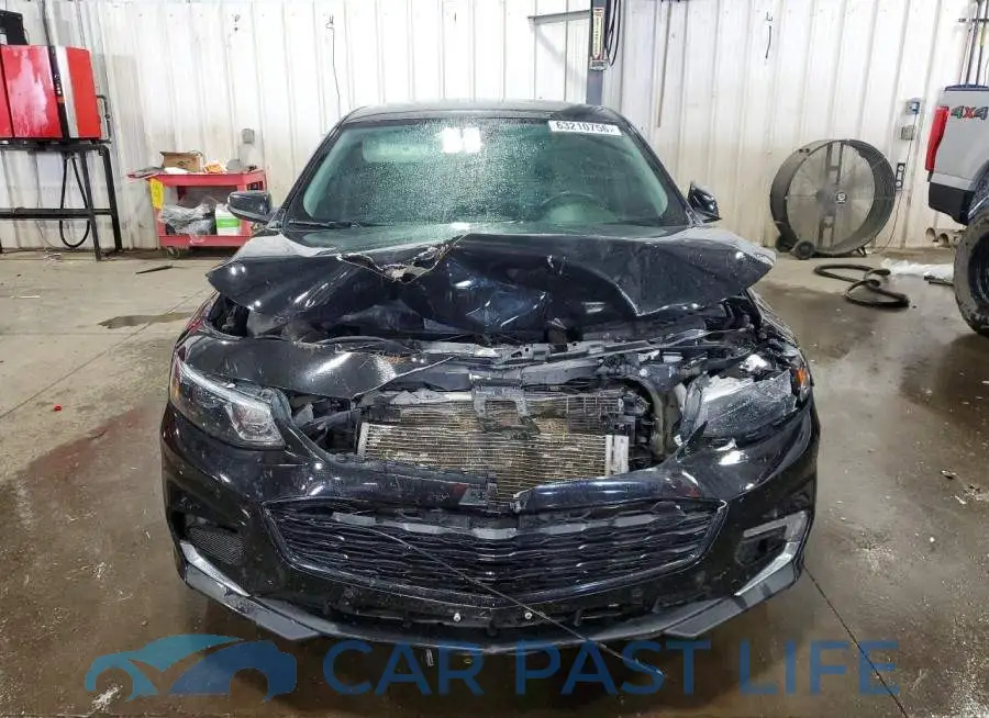 1G1ZD5ST9JF209826# 5