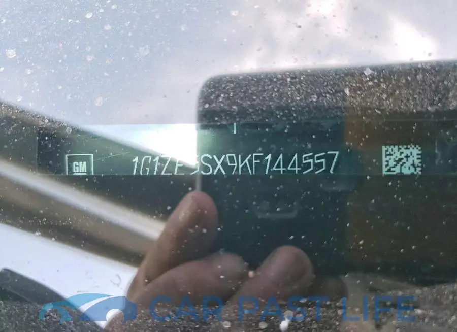 1G1ZE5SX9KF144557# 12