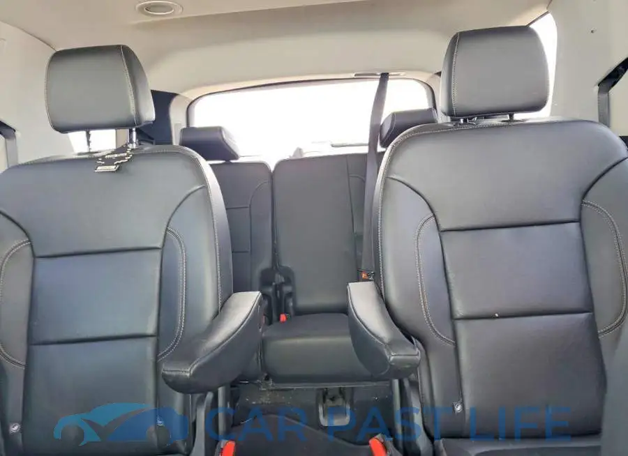 1GNEVHKW8KJ271870# 10