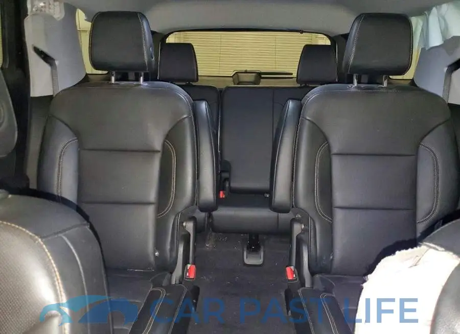 1GNEVJKW4JJ110003# 10