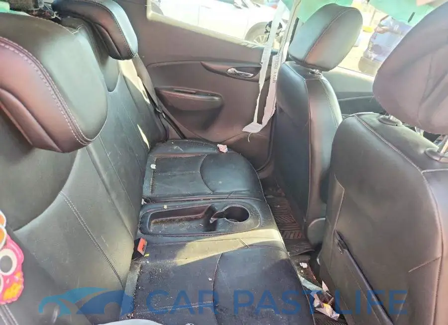 KL8CF6SAXJC440935# 10