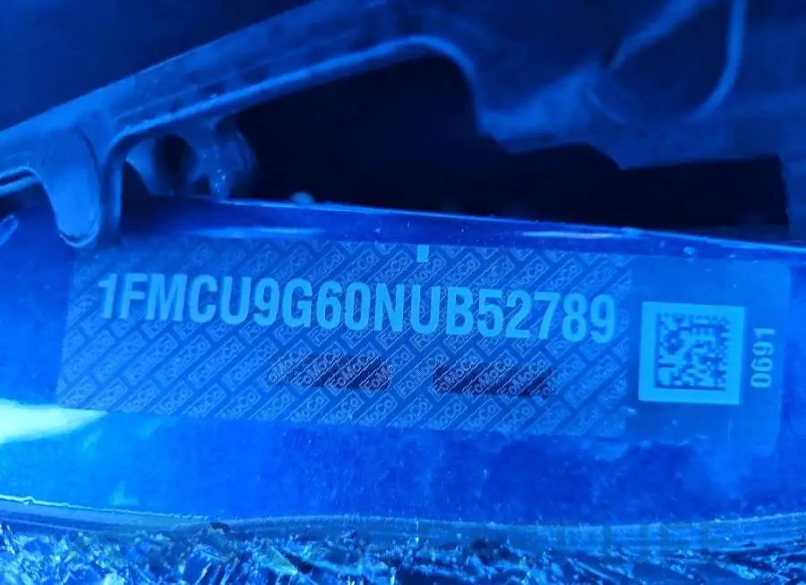 1FMCU9G60NUB52789# 12