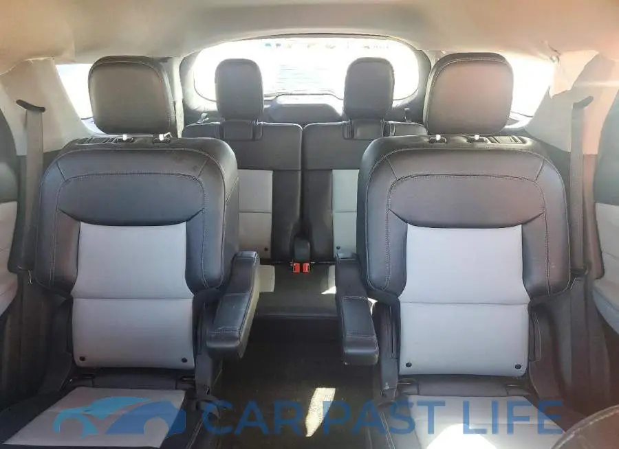 1FMSK7DH3RGA17676# 10