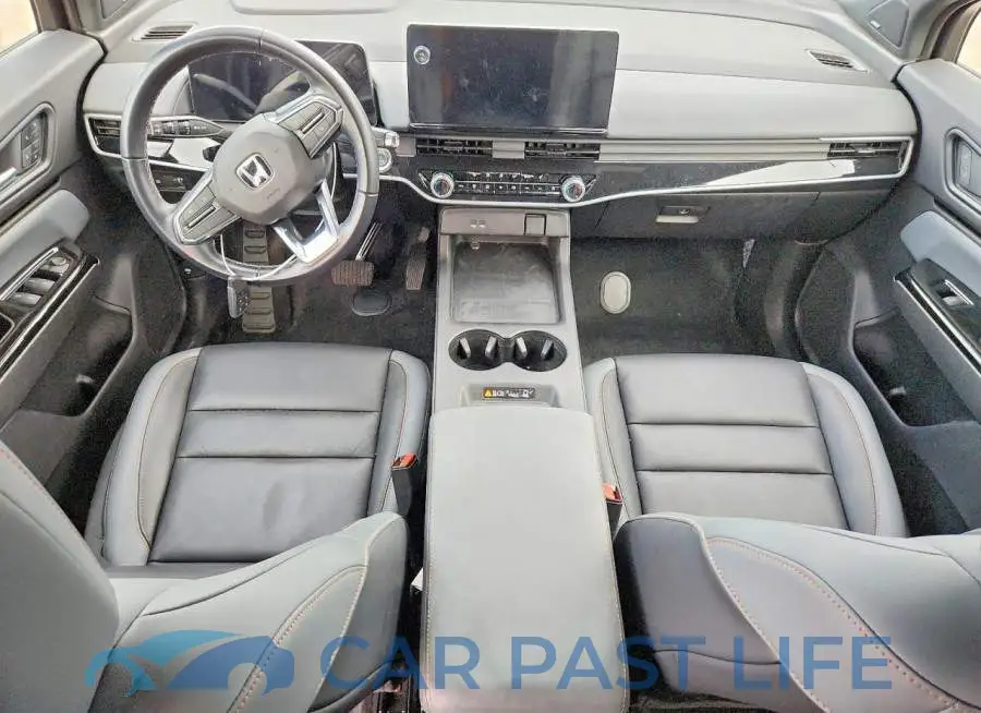 3GPKHXRJ6RS538941# 8