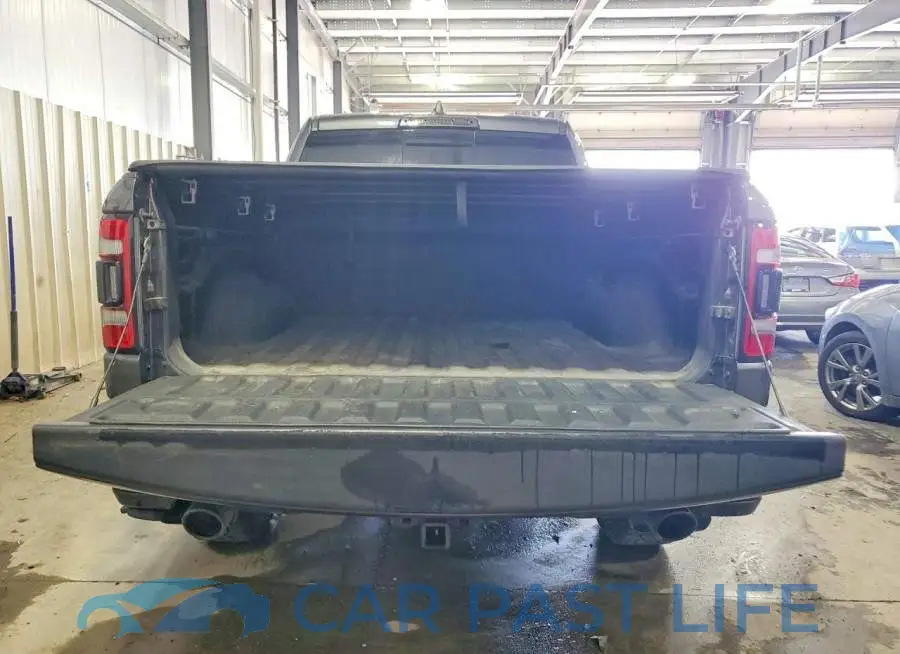 1C6SRFLT2LN258834# 6