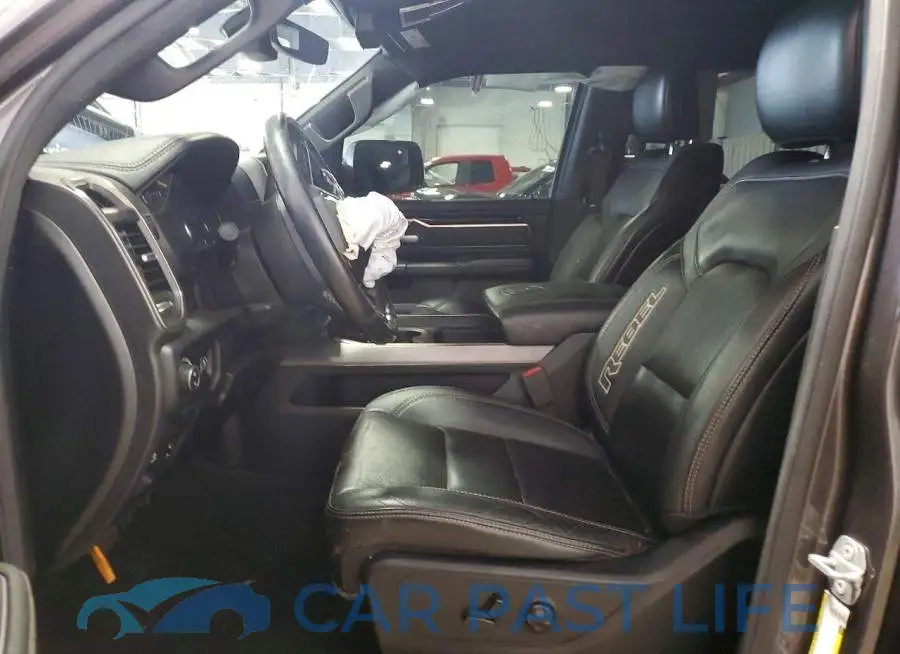 1C6SRFLT2LN258834# 7