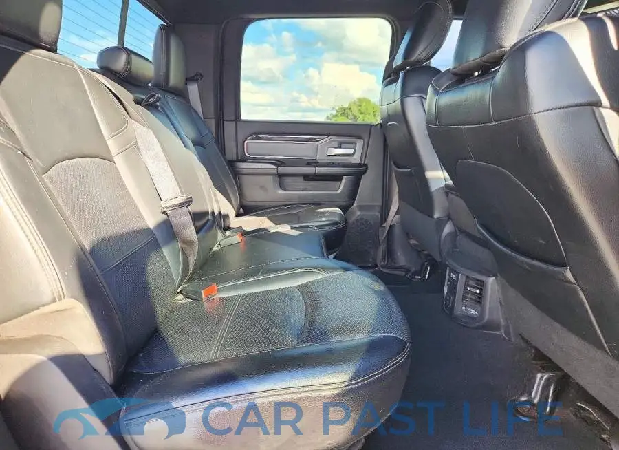 3C6TR5EJ8KG709184# 10
