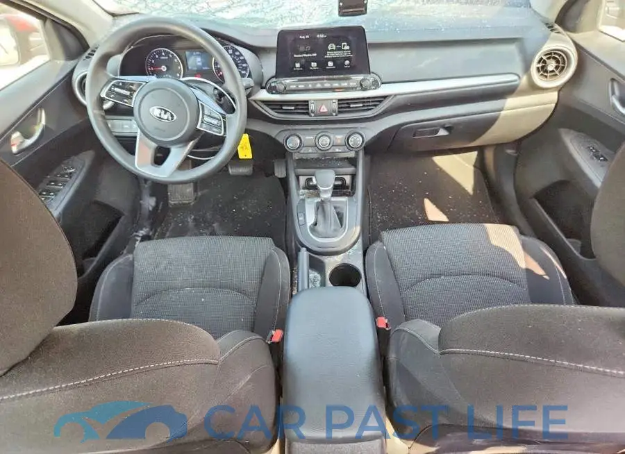 3KPF24AD0ME340095# 8