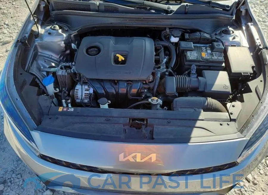 3KPF24AD0RE702403# 11