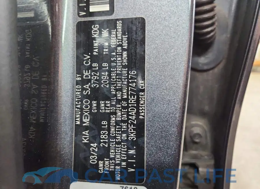 3KPF24AD1RE774176# 12