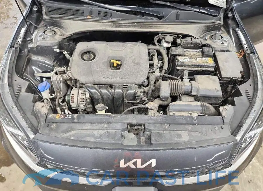 3KPF24AD1RE774176# 11