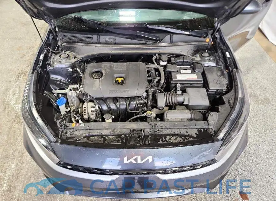 3KPF24AD6RE728049# 11