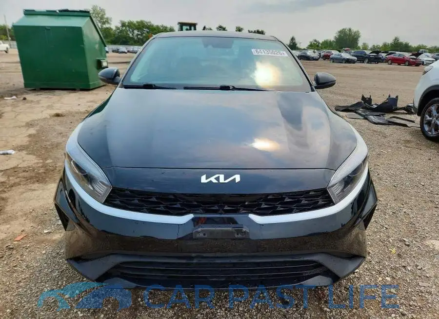 3KPF24AD8PE607939# 5