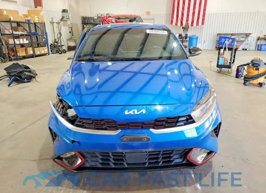 3KPF54AD4RE727859# 5