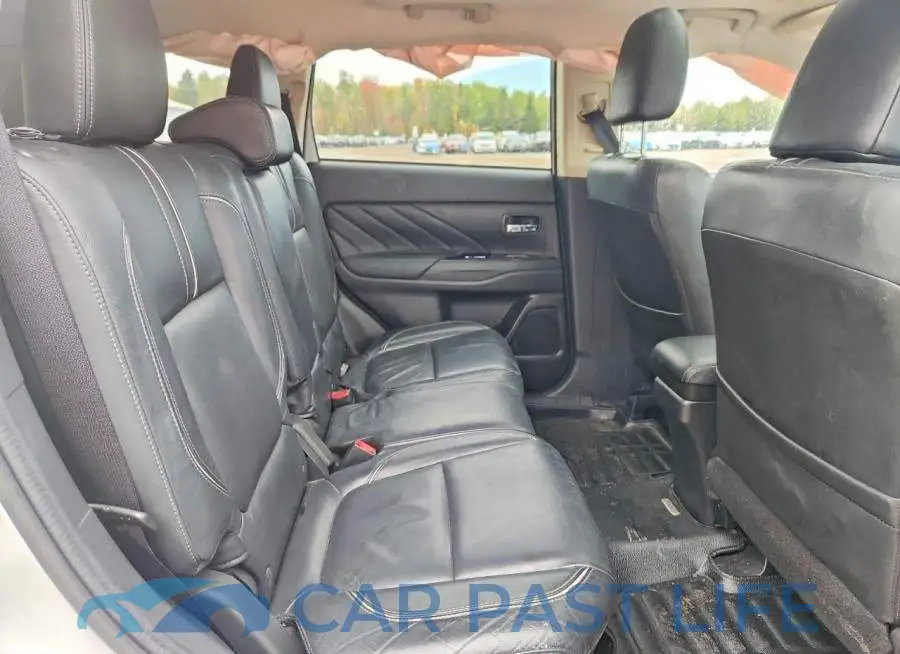 JA4J24A50JZ616370# 11