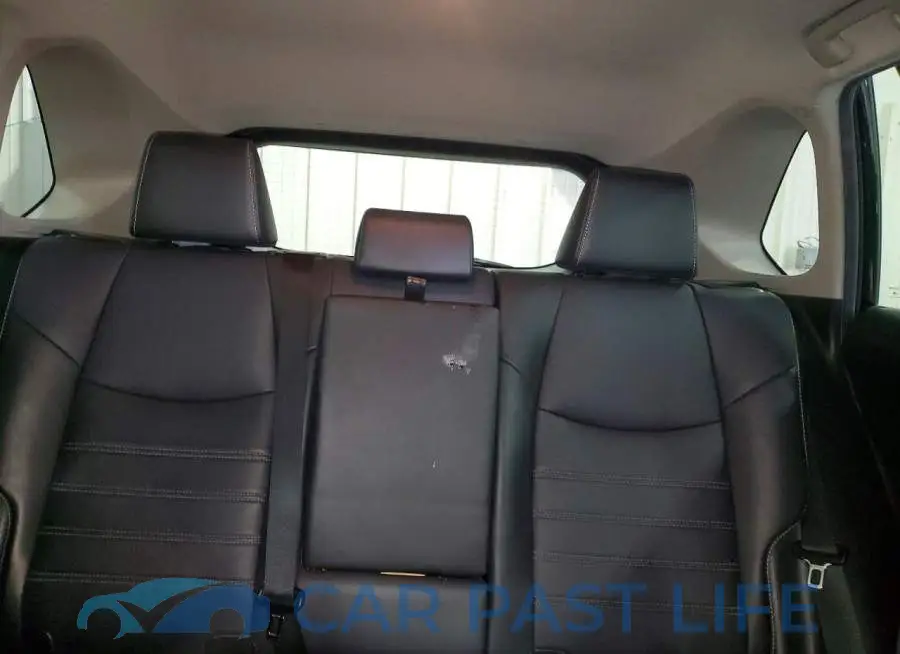 2T3A1RFV4KW001594# 10