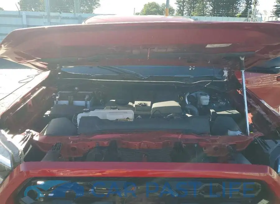 5TFLA5DB1SX267872# 11