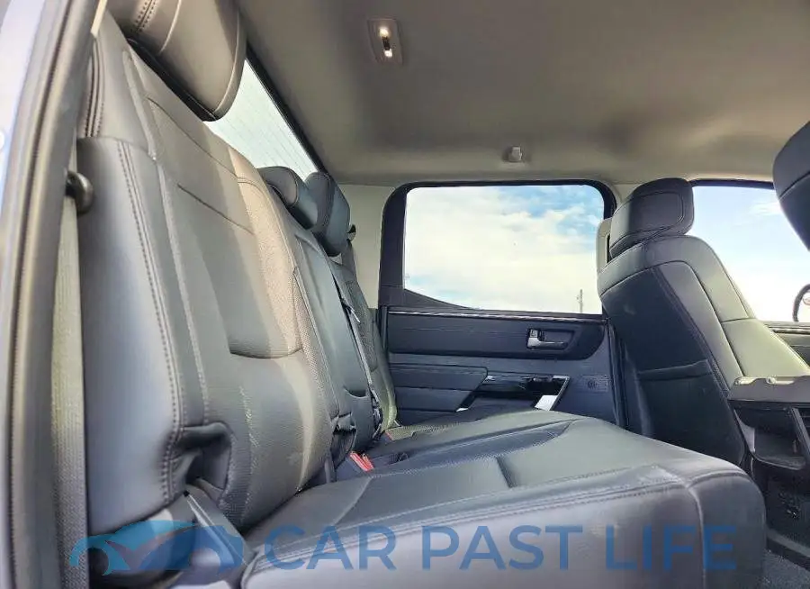 5TFWA5DB8RX193437# 10