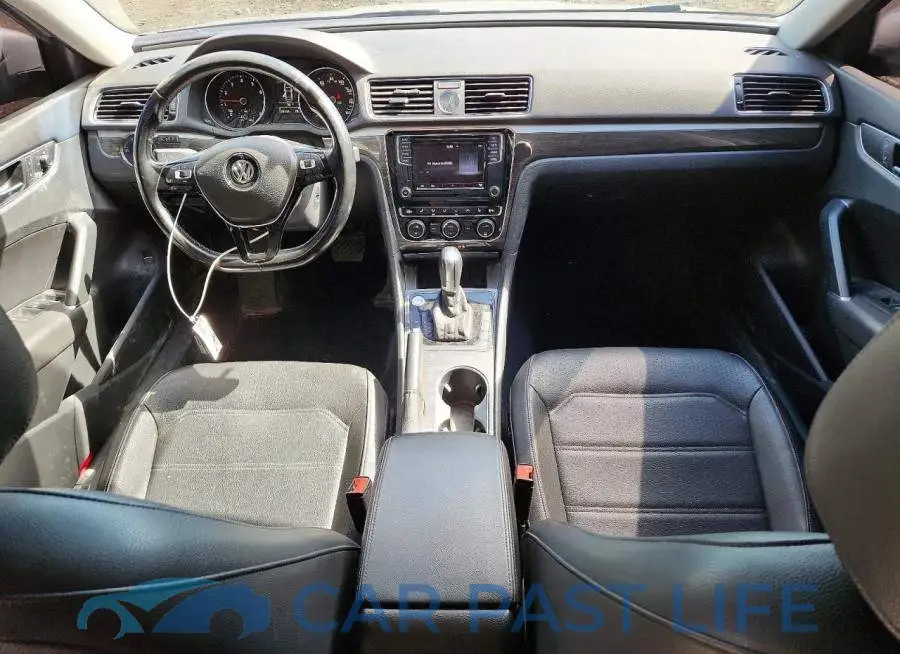 1VWBT7A34HC033897# 8