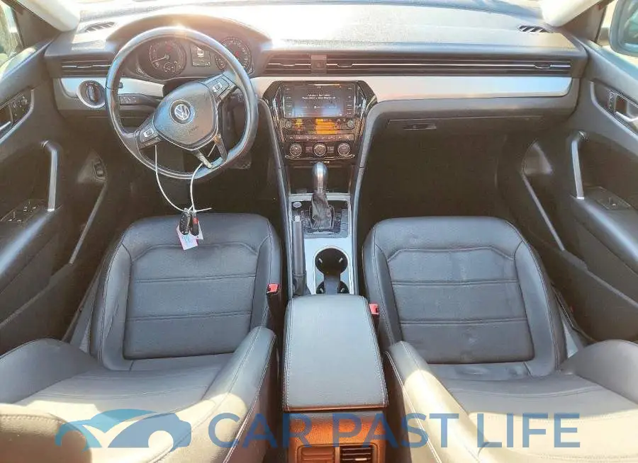 1VWSA7A35LC008960# 8