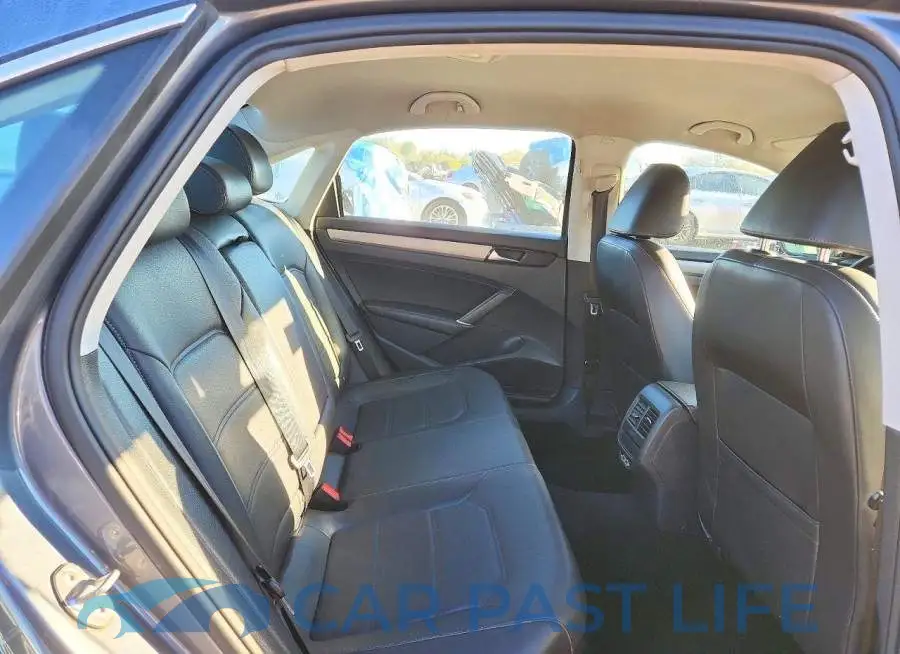 1VWSA7A35LC008960# 10