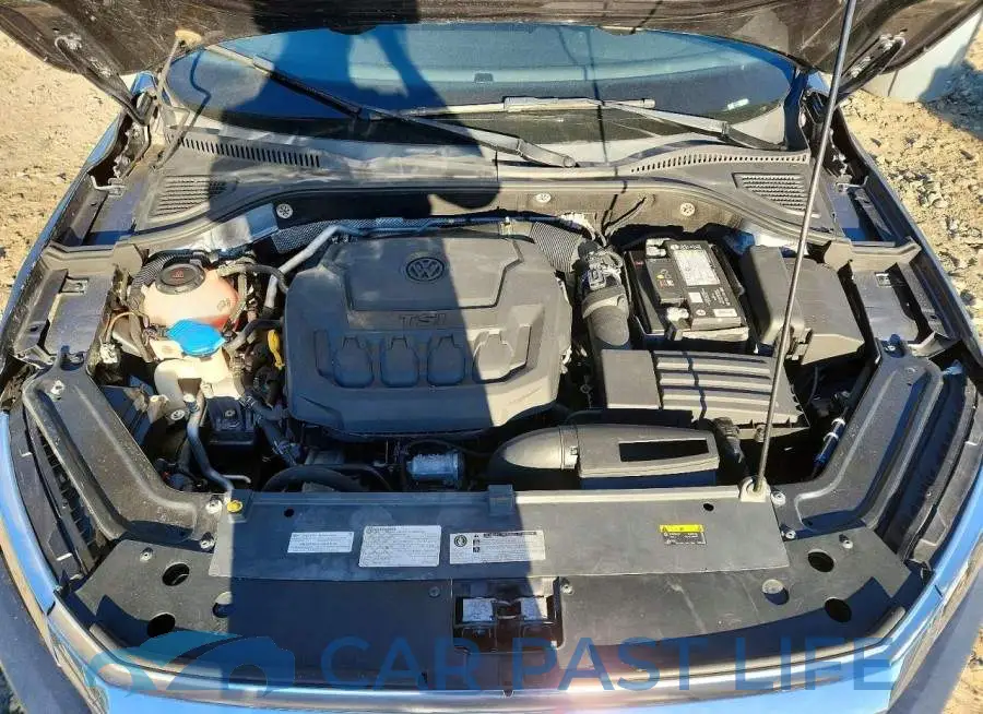 1VWSA7A35LC008960# 11