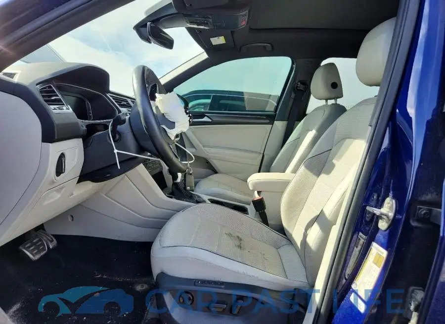 3VV4B7AX2RM018043# 7