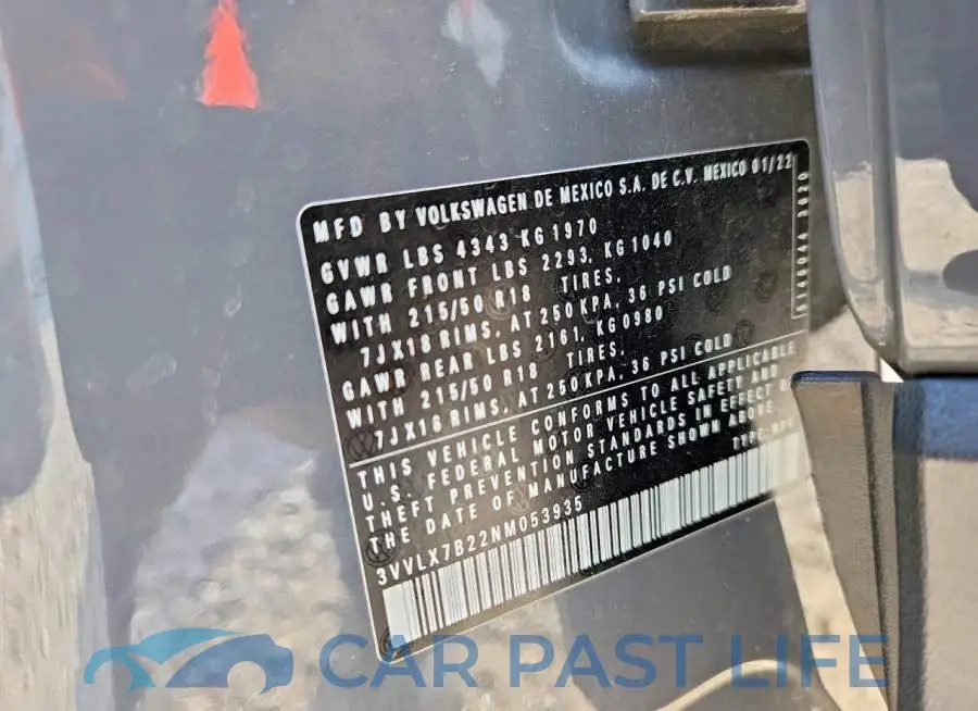3VVLX7B22NM053935# 13