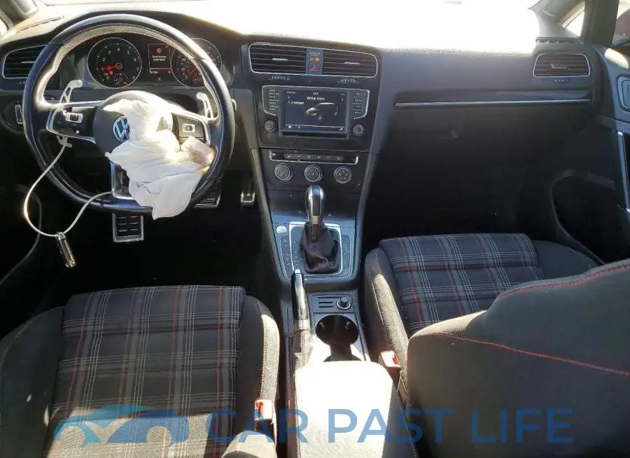 3VW447AU8HM024049# 8