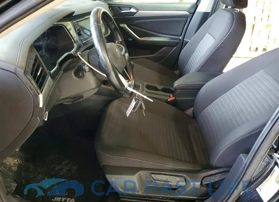 3VW4M7BU0PM047323# 7