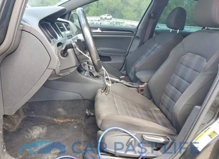 3VW4T7AU0HM071658# 7
