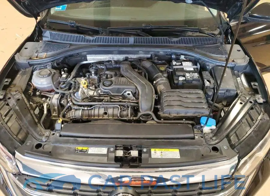 3VW5M7BU2RM010491# 11
