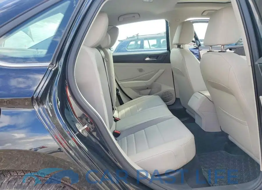 3VW7M7BUXRM021201# 10