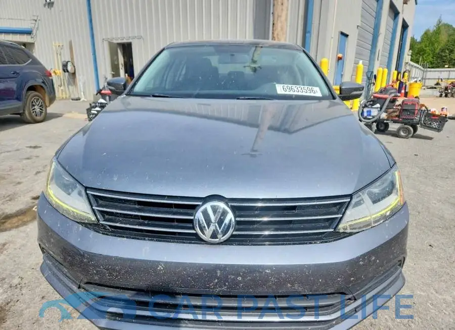 3VWDB7AJXHM405669# 5