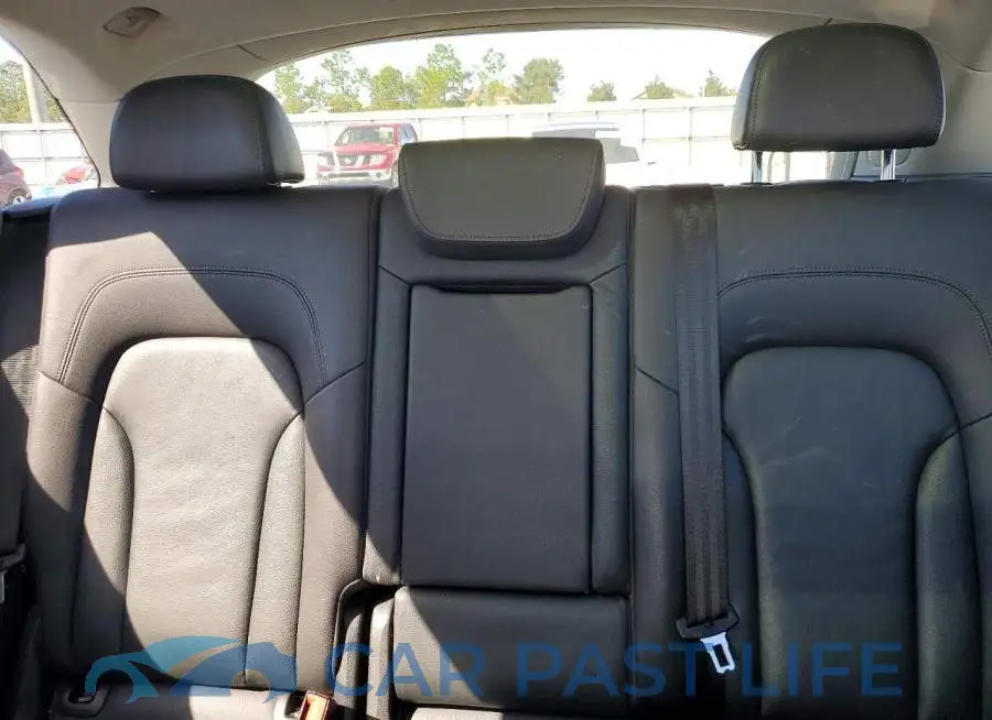 WA1L2AFP8HA029974# 10