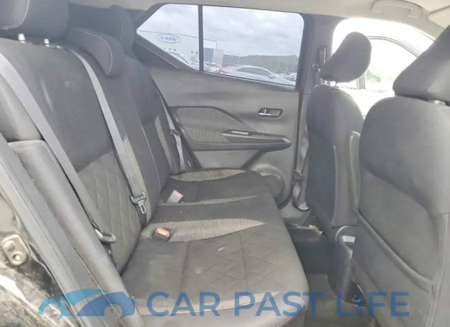 3N1CP5CV6LL527905# 11