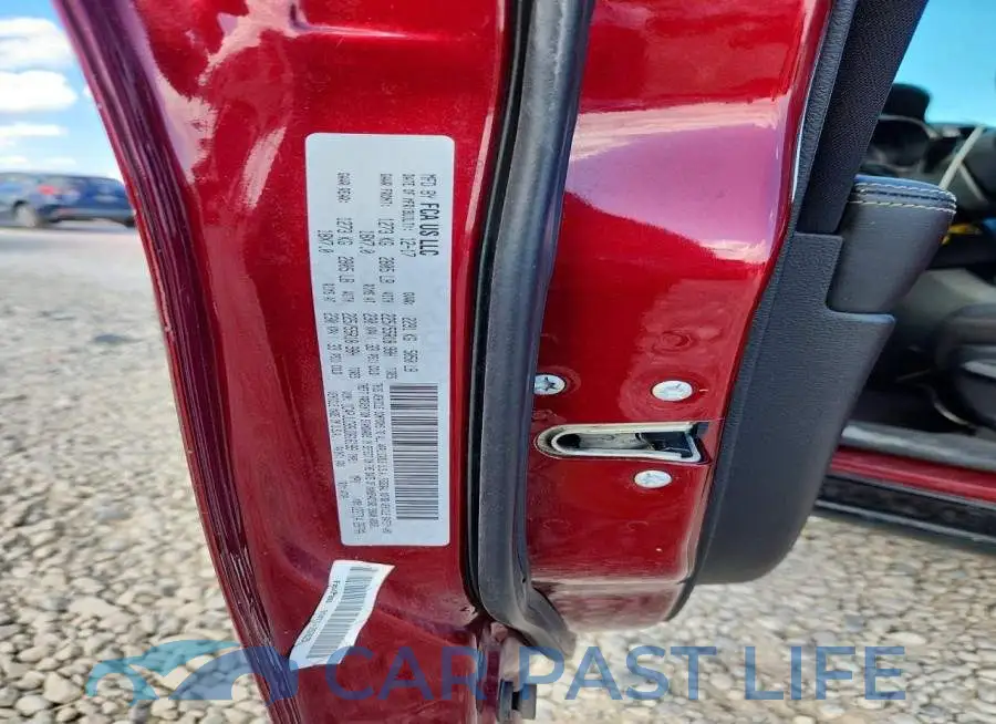 1C4PJLCB9JD616199# 12