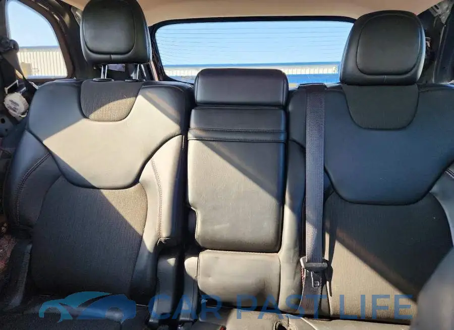 1C4PJMBS8HW618693# 10
