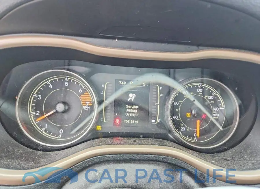 1C4PJMCB6HW500446# 9