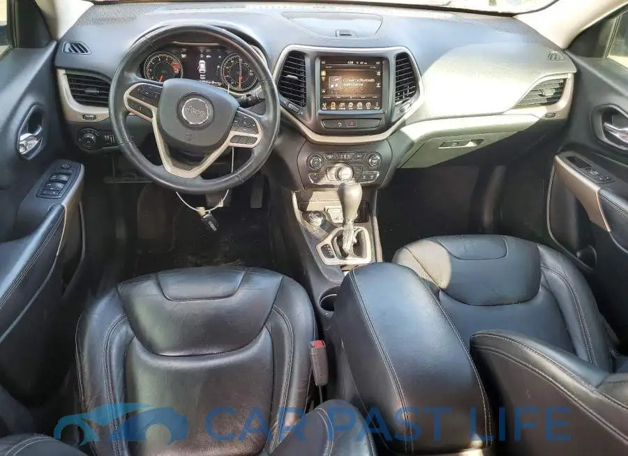 1C4PJMDX8JD520905# 8