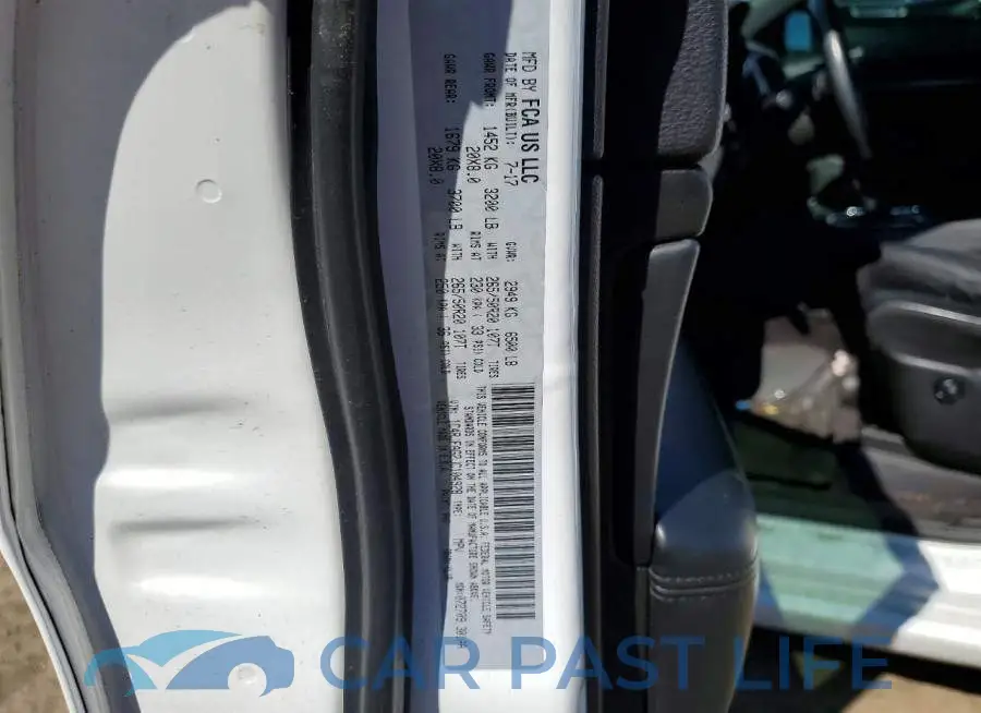 1C4RJFAG2JC104928# 13